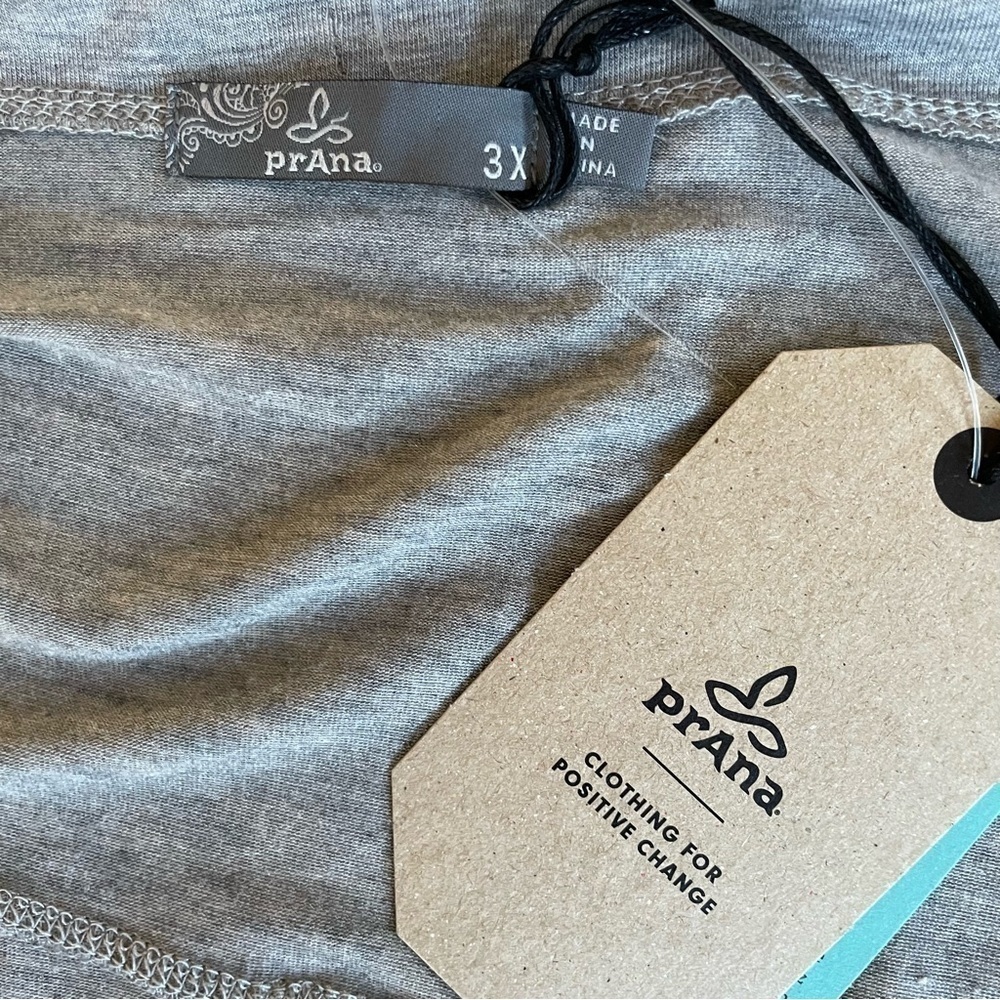 PrAna Plus Size Foundation Munra Wrap - Picture 11 of 16